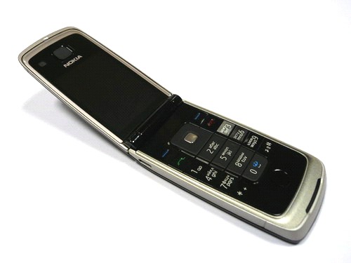  Nokia 6600 Fold   