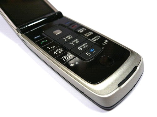  Nokia 6600 Fold   