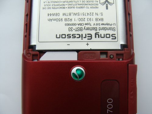 Sony Ericsson T700  -!