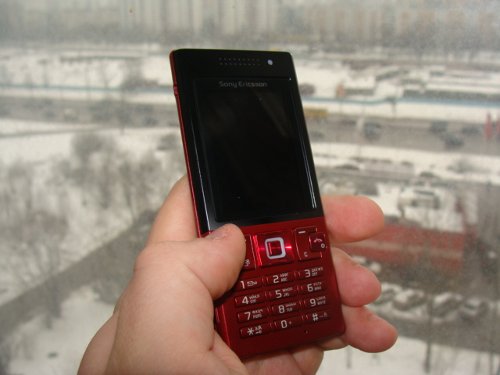 Sony Ericsson T700  -!