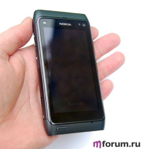 Обзор Nokia 600: самый дешевый Symbian Belle смартфон