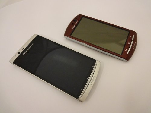  Sony Ericsson Xperia neo 