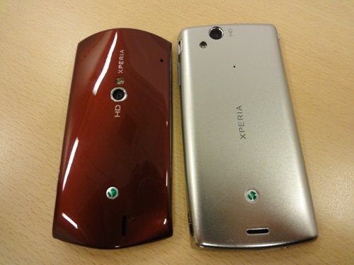  Sony Ericsson Xperia neo 