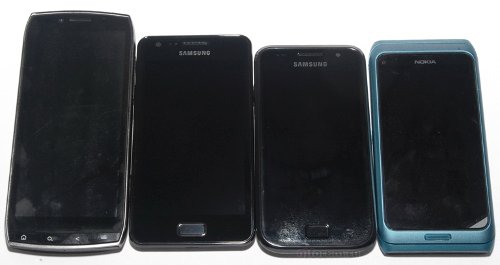  Samsung Galaxy R (i9301)