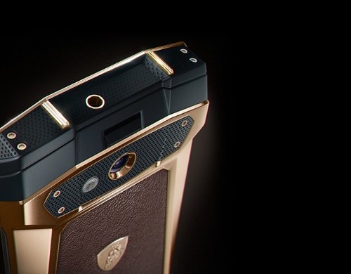 lamborghini-smartphone-8-670x522