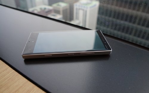  Nokia Lumia 930