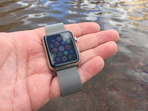 Apple Watch.    ? -   