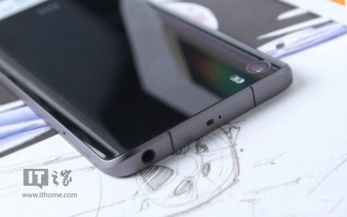 : Xiaomi    4000  ($600)    