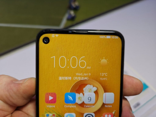 CES 2019: HiSense U30    Snapdragon 675     