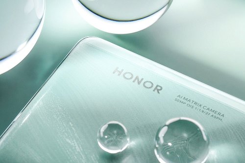 : Honor 200  Honor 200 Pro    27 