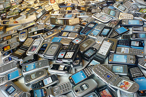 Куда деть старый смартфон? Вот 10 идей — лайфхак от Связного