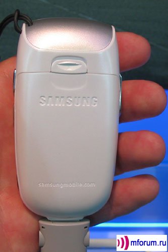 Samsung SGH-E800:  .