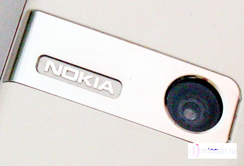  Nokia 7260:   