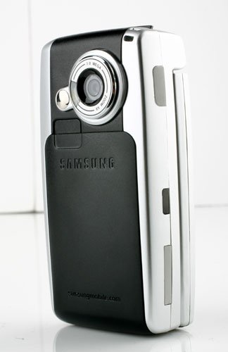 Samsung SGH-Z700