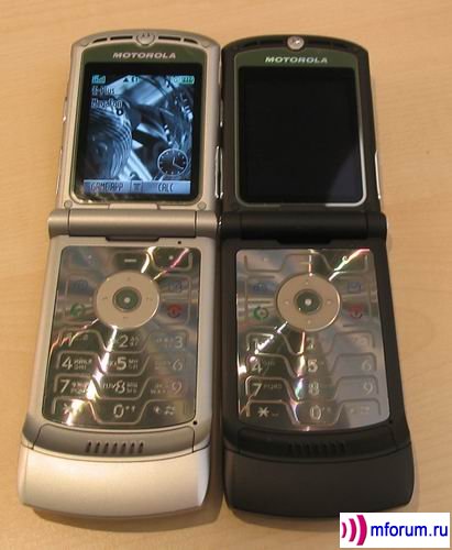 Motorola V3 RAZR  Motorola V3 RAZR Black