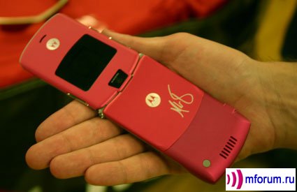   Motorola RAZR V3      .	