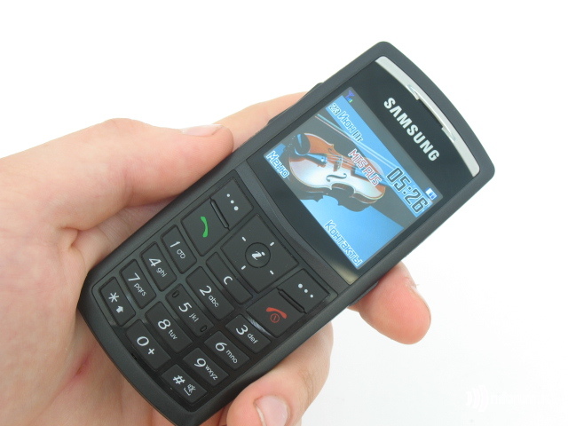    Samsung SGH-X820