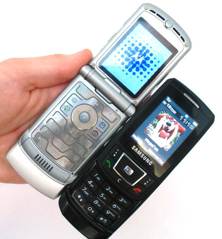    Samsung SGH-D900